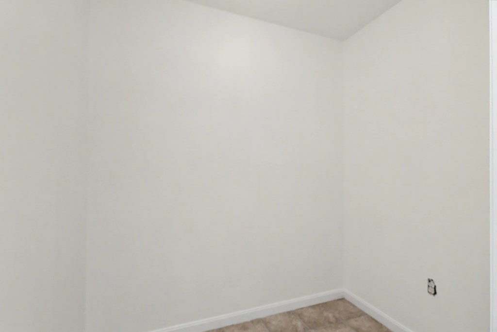1302 Bridgewater Way North, Mansfield, Ohio 44906, 2 Bedrooms Bedrooms, ,2 BathroomsBathrooms,Residential,For Sale,Bridgewater Way North,9073749