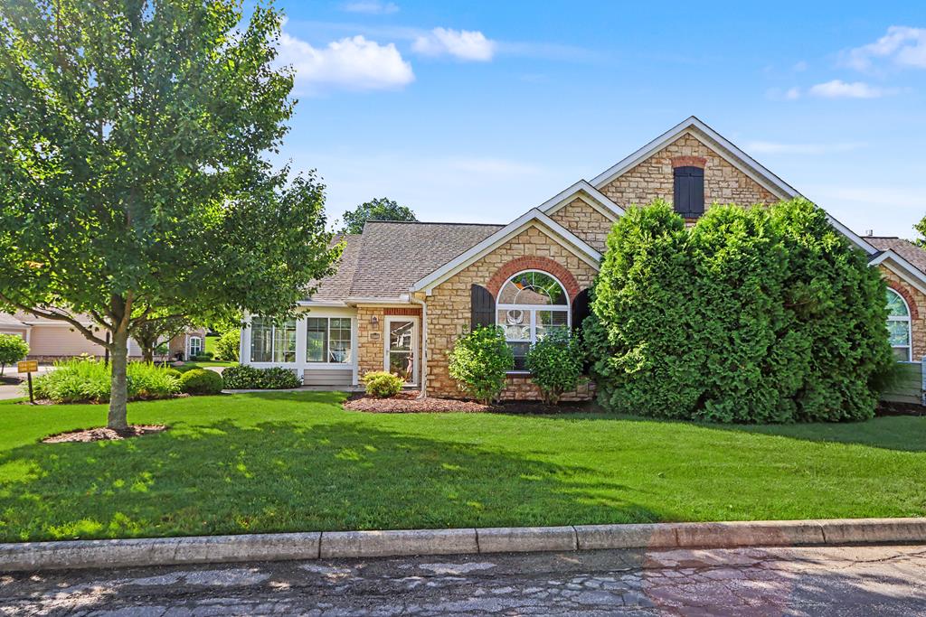 1302 Bridgewater Way North, Mansfield, Ohio 44906, 2 Bedrooms Bedrooms, ,2 BathroomsBathrooms,Residential,For Sale,Bridgewater Way North,9073749
