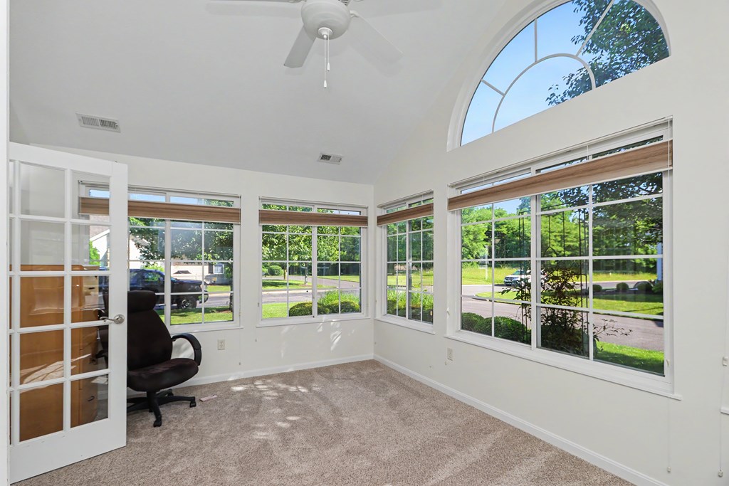 1302 Bridgewater Way North, Mansfield, Ohio 44906, 2 Bedrooms Bedrooms, ,2 BathroomsBathrooms,Residential,For Sale,Bridgewater Way North,9073749