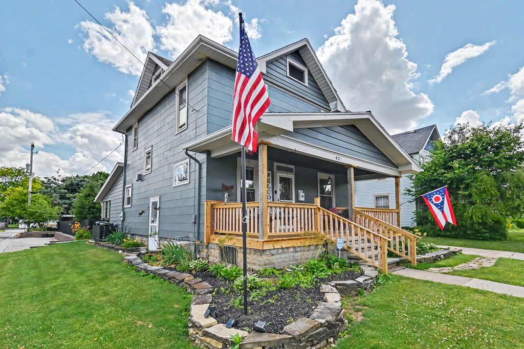 421 W Oakwood Avenue, Bucyrus, Ohio 44820, 3 Bedrooms Bedrooms, ,2 BathroomsBathrooms,Residential,For Sale,Oakwood Avenue,9073750