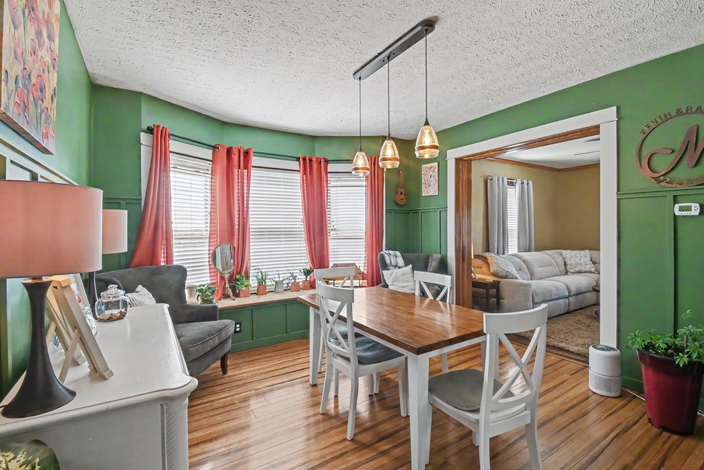 421 W Oakwood Avenue, Bucyrus, Ohio 44820, 3 Bedrooms Bedrooms, ,2 BathroomsBathrooms,Residential,For Sale,Oakwood Avenue,9073750