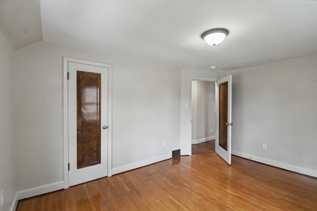 645 Yale Drive, Mansfield, Ohio 44907, 3 Bedrooms Bedrooms, ,1 BathroomBathrooms,Residential,For Sale,Yale Drive,9073792