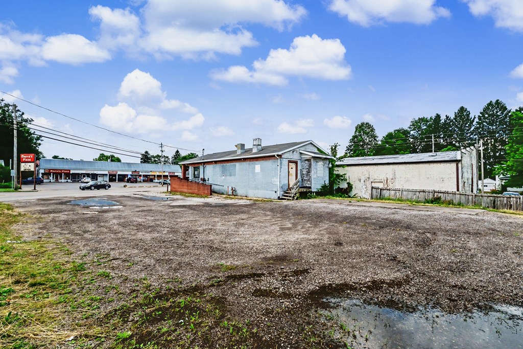 889 Ashland Road, Mansfield, Ohio 44905, ,Commercial Sale,For Sale,Ashland Road,9073795