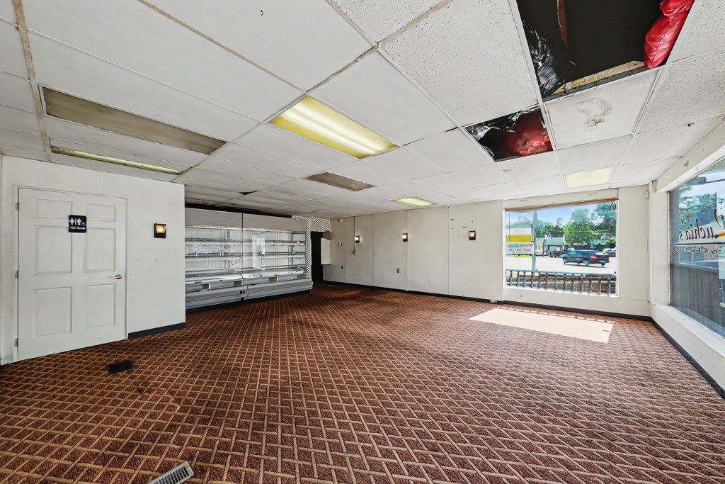 889 Ashland Road, Mansfield, Ohio 44905, ,Commercial Sale,For Sale,Ashland Road,9073795