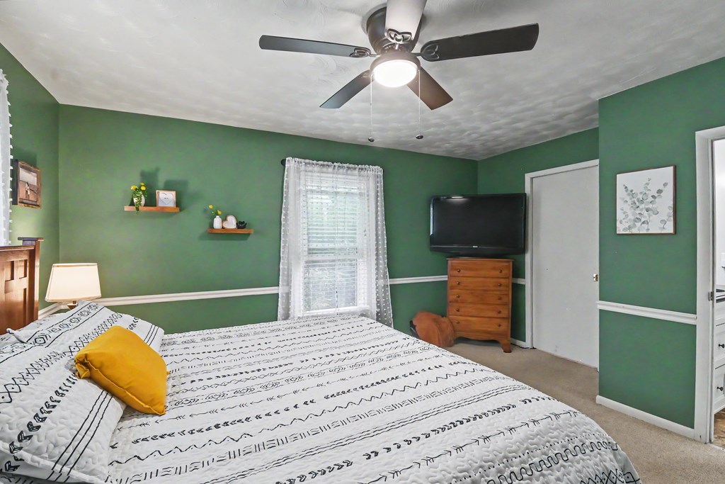 85 Elm Street, Norwalk, Ohio 44857, 4 Bedrooms Bedrooms, ,2 BathroomsBathrooms,Residential,For Sale,Elm Street,9073779