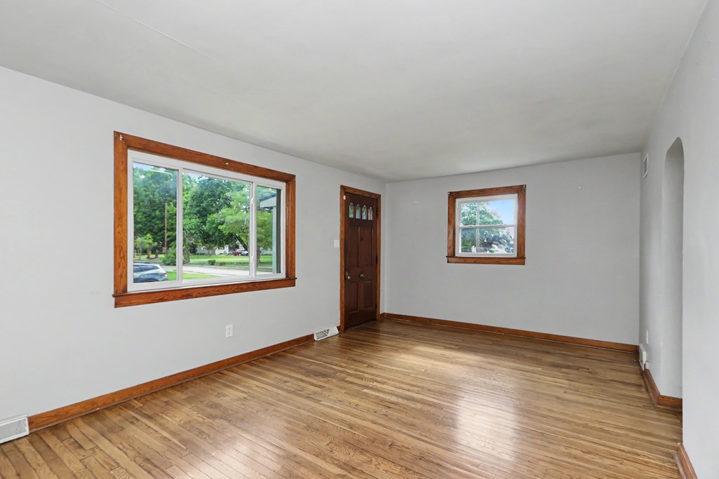 1103 Rogers Street, Bucyrus, Ohio 44820, 3 Bedrooms Bedrooms, ,1 BathroomBathrooms,Residential,For Sale,Rogers Street,9073780