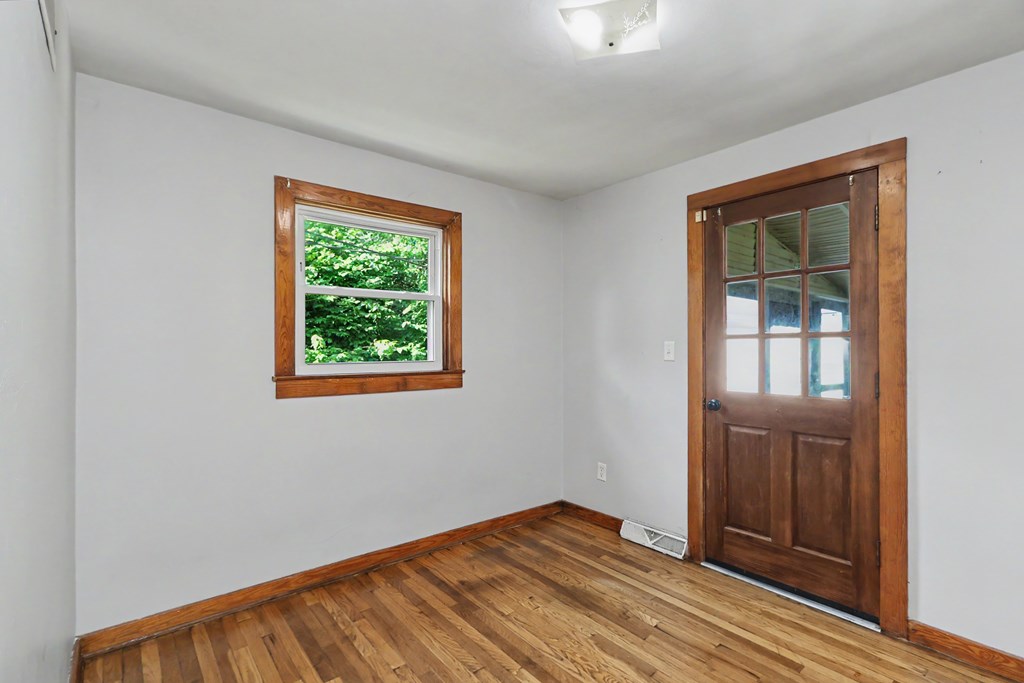 1103 Rogers Street, Bucyrus, Ohio 44820, 3 Bedrooms Bedrooms, ,1 BathroomBathrooms,Residential,For Sale,Rogers Street,9073780