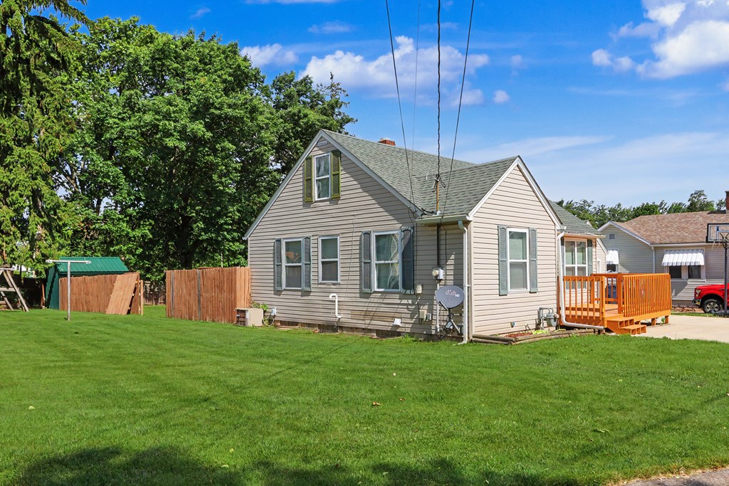21 Jennings Court, Shelby, Ohio 44875, 3 Bedrooms Bedrooms, ,1 BathroomBathrooms,Residential,For Sale,Jennings Court,9073804