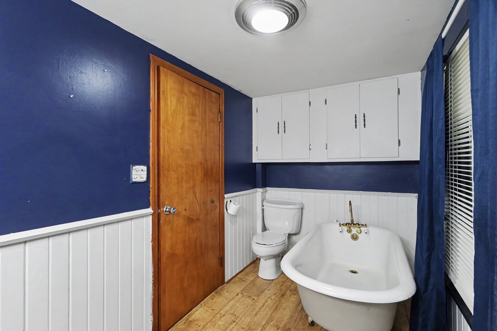 2444 Kings Corners Road East, Mansfield, Ohio 44904, 3 Bedrooms Bedrooms, ,2 BathroomsBathrooms,Residential,For Sale,Kings Corners Road East,9073811