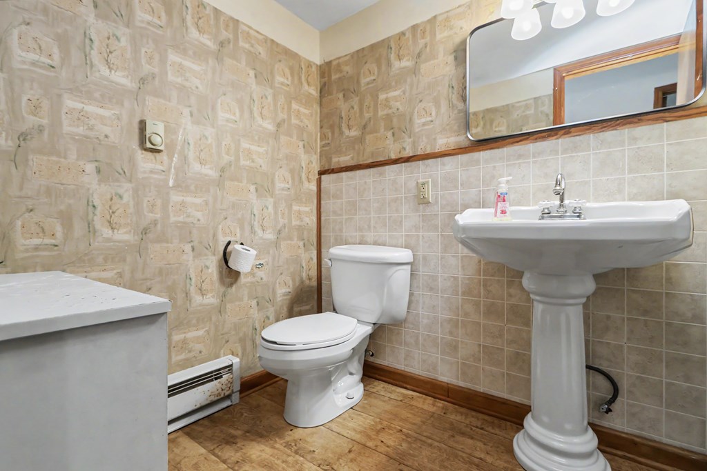 2444 Kings Corners Road East, Mansfield, Ohio 44904, 3 Bedrooms Bedrooms, ,2 BathroomsBathrooms,Residential,For Sale,Kings Corners Road East,9073811