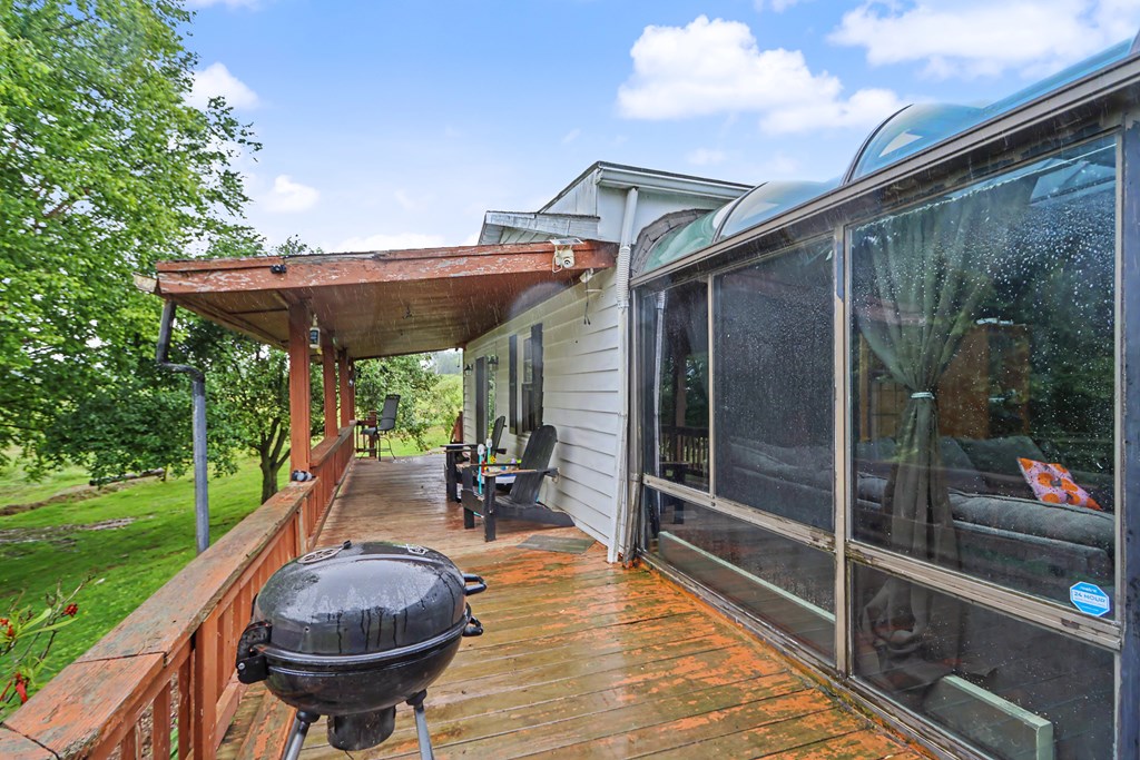 2444 Kings Corners Road East, Mansfield, Ohio 44904, 3 Bedrooms Bedrooms, ,2 BathroomsBathrooms,Residential,For Sale,Kings Corners Road East,9073811