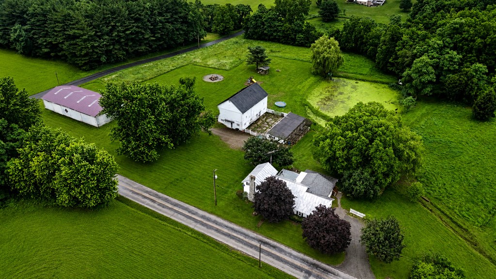 2444 Kings Corners Road East, Mansfield, Ohio 44904, 3 Bedrooms Bedrooms, ,2 BathroomsBathrooms,Residential,For Sale,Kings Corners Road East,9073811