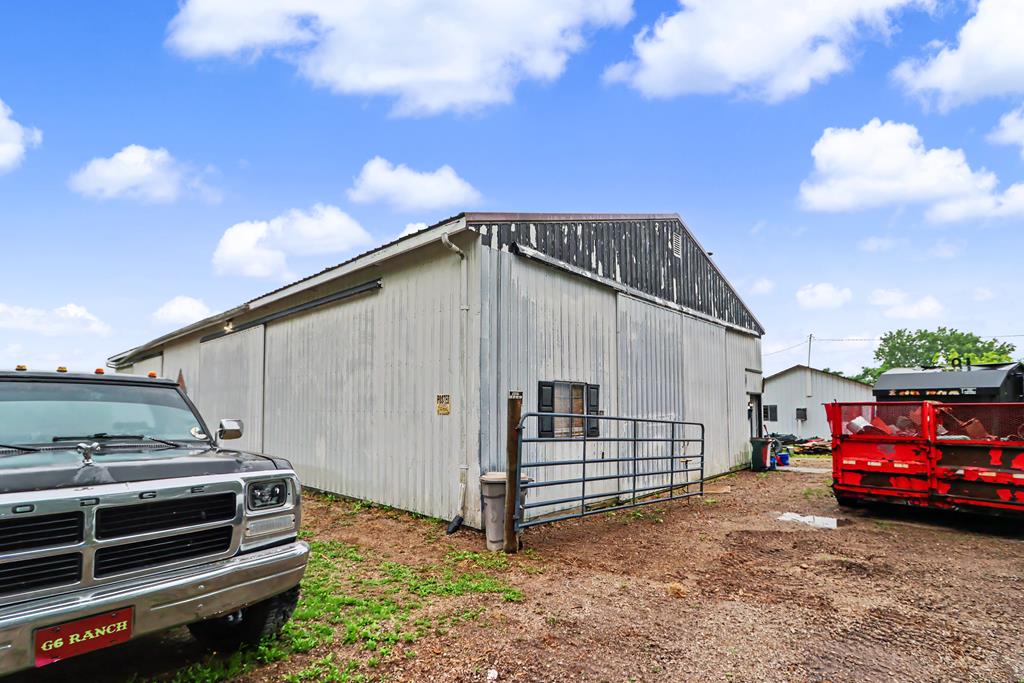 2444 Kings Corners Road East, Mansfield, Ohio 44904, 3 Bedrooms Bedrooms, ,2 BathroomsBathrooms,Residential,For Sale,Kings Corners Road East,9073811