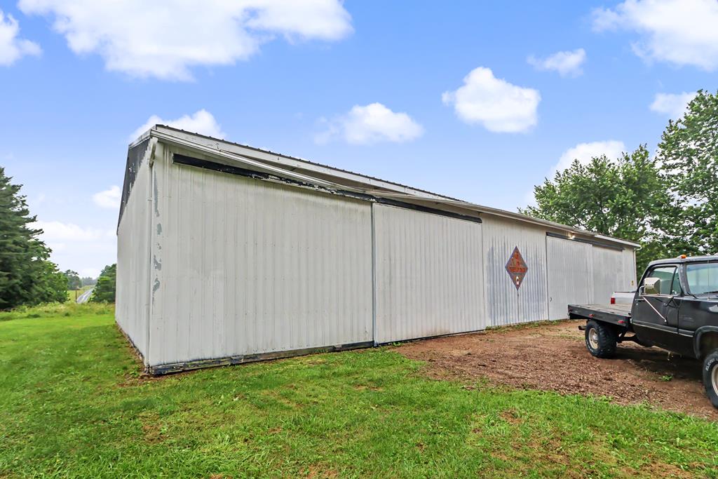 2444 Kings Corners Road East, Mansfield, Ohio 44904, 3 Bedrooms Bedrooms, ,2 BathroomsBathrooms,Residential,For Sale,Kings Corners Road East,9073811