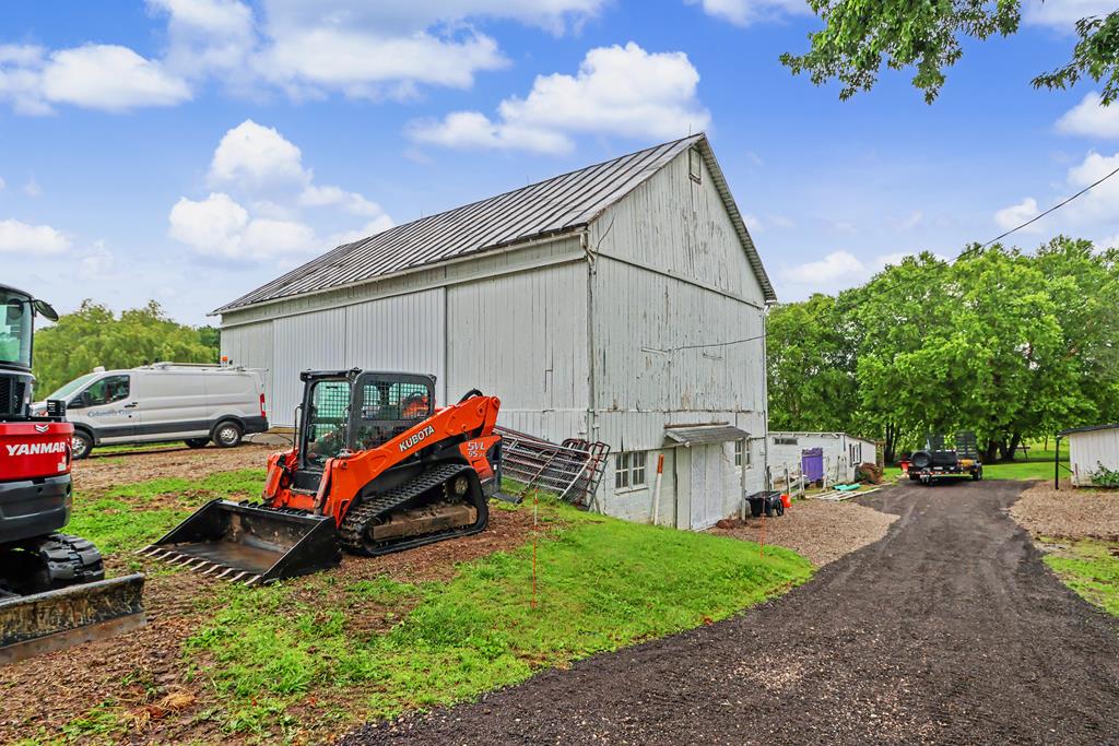 2444 Kings Corners Road East, Mansfield, Ohio 44904, 3 Bedrooms Bedrooms, ,2 BathroomsBathrooms,Residential,For Sale,Kings Corners Road East,9073811