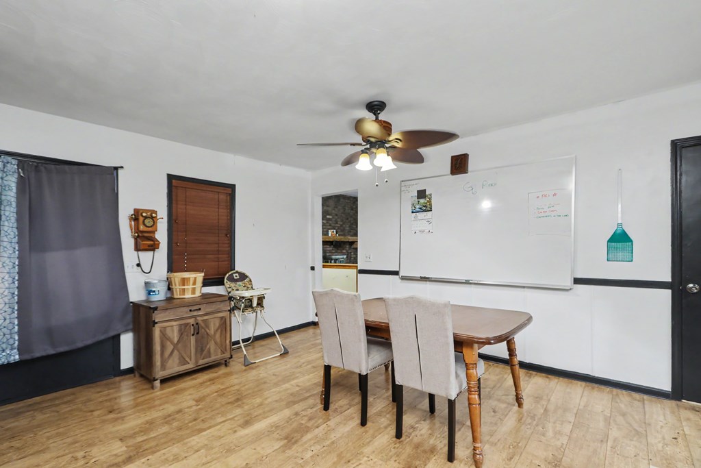 2444 Kings Corners Road East, Mansfield, Ohio 44904, 3 Bedrooms Bedrooms, ,2 BathroomsBathrooms,Residential,For Sale,Kings Corners Road East,9073811
