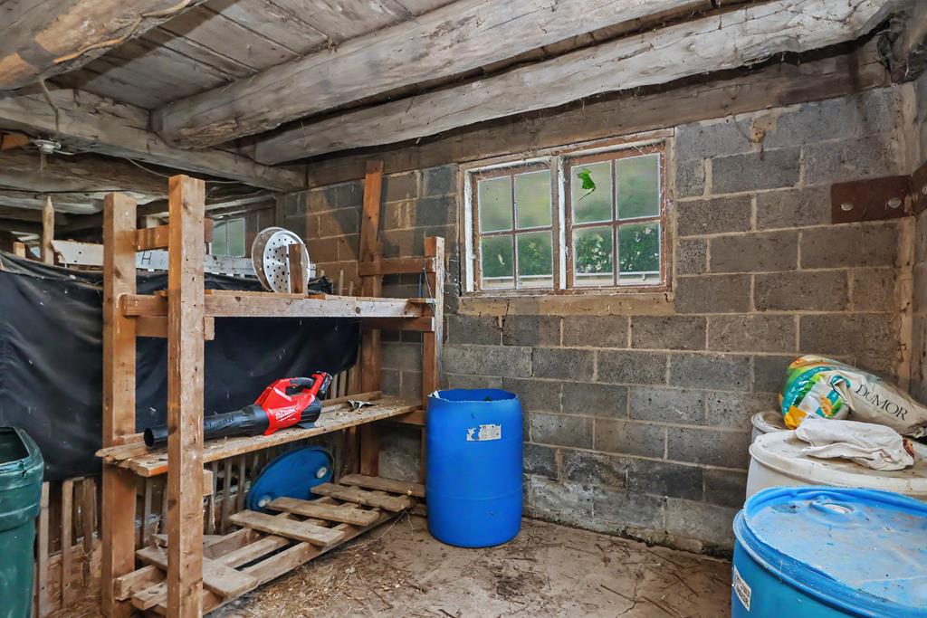 2444 Kings Corners Road East, Mansfield, Ohio 44904, 3 Bedrooms Bedrooms, ,2 BathroomsBathrooms,Residential,For Sale,Kings Corners Road East,9073811