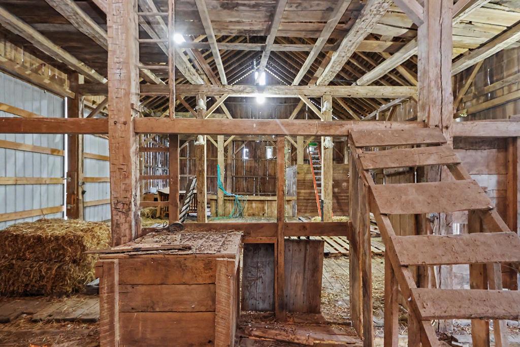 2444 Kings Corners Road East, Mansfield, Ohio 44904, 3 Bedrooms Bedrooms, ,2 BathroomsBathrooms,Residential,For Sale,Kings Corners Road East,9073811