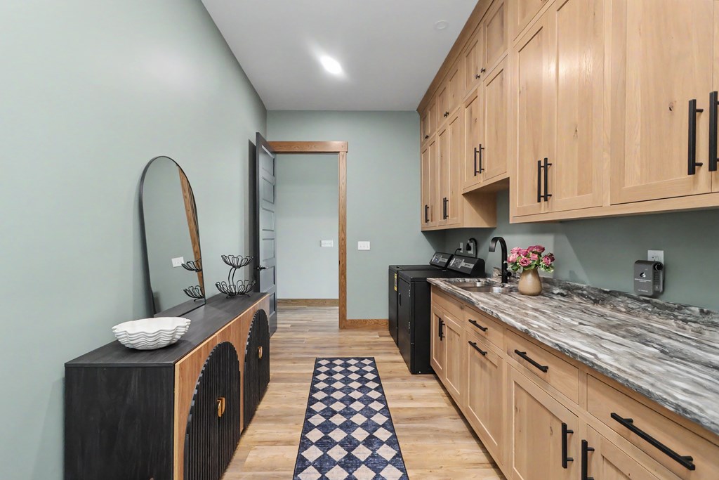 17100 North Liberty Road, Fredericktown, Ohio 43019, 6 Bedrooms Bedrooms, ,4 BathroomsBathrooms,Residential,For Sale,North Liberty Road,9073812