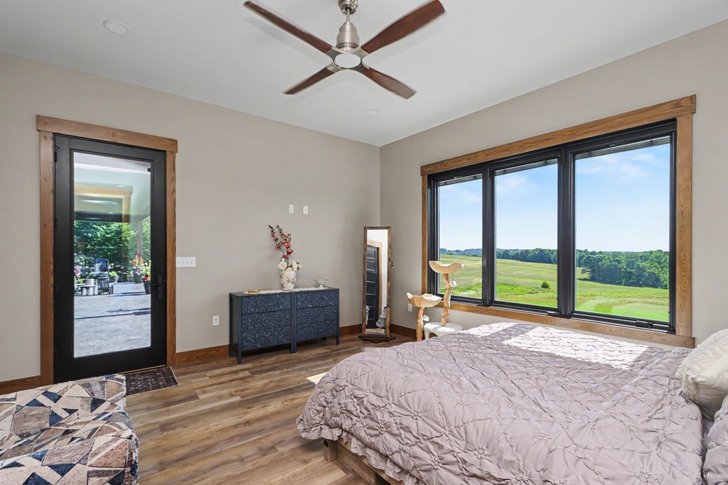 17100 North Liberty Road, Fredericktown, Ohio 43019, 6 Bedrooms Bedrooms, ,4 BathroomsBathrooms,Residential,For Sale,North Liberty Road,9073812