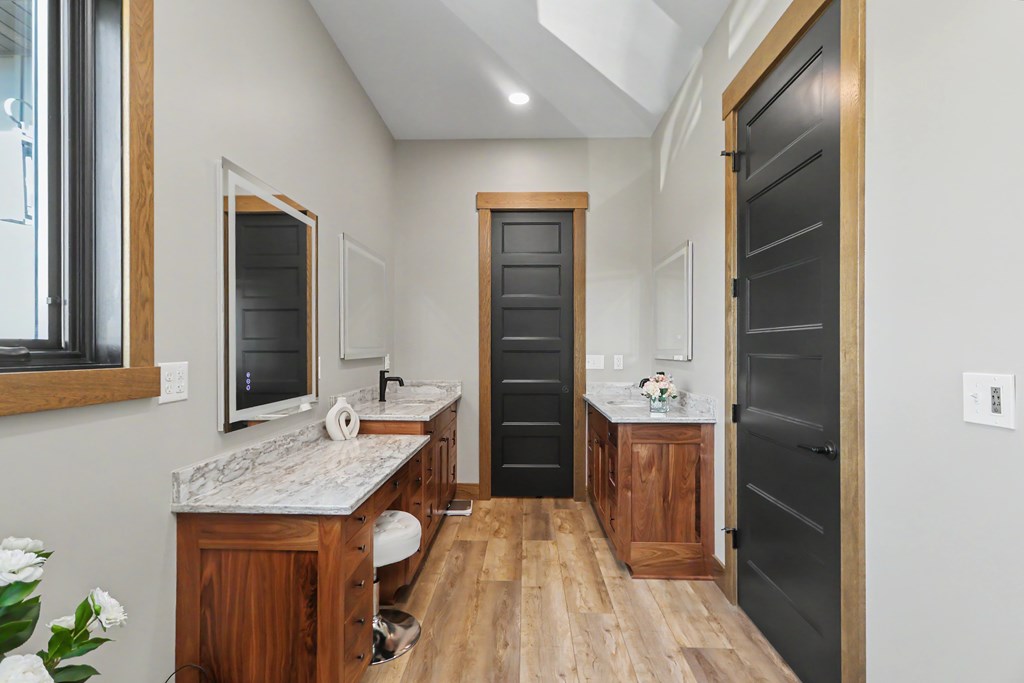 17100 North Liberty Road, Fredericktown, Ohio 43019, 6 Bedrooms Bedrooms, ,4 BathroomsBathrooms,Residential,For Sale,North Liberty Road,9073812