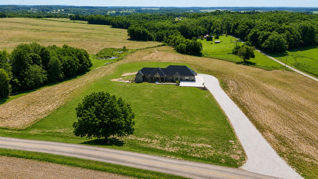 17100 North Liberty Road, Fredericktown, Ohio 43019, 6 Bedrooms Bedrooms, ,4 BathroomsBathrooms,Residential,For Sale,North Liberty Road,9073812