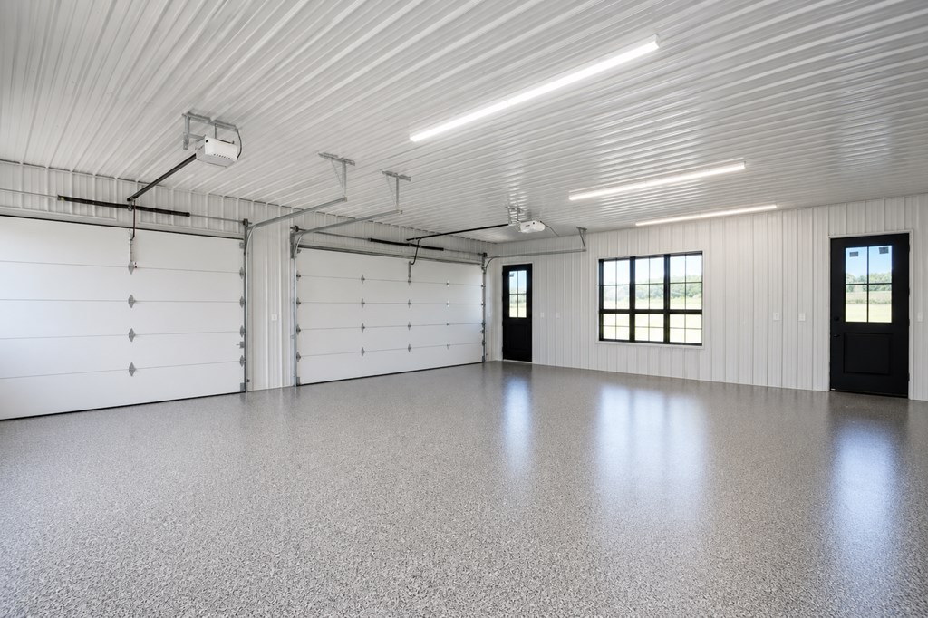17100 North Liberty Road, Fredericktown, Ohio 43019, 6 Bedrooms Bedrooms, ,4 BathroomsBathrooms,Residential,For Sale,North Liberty Road,9073812