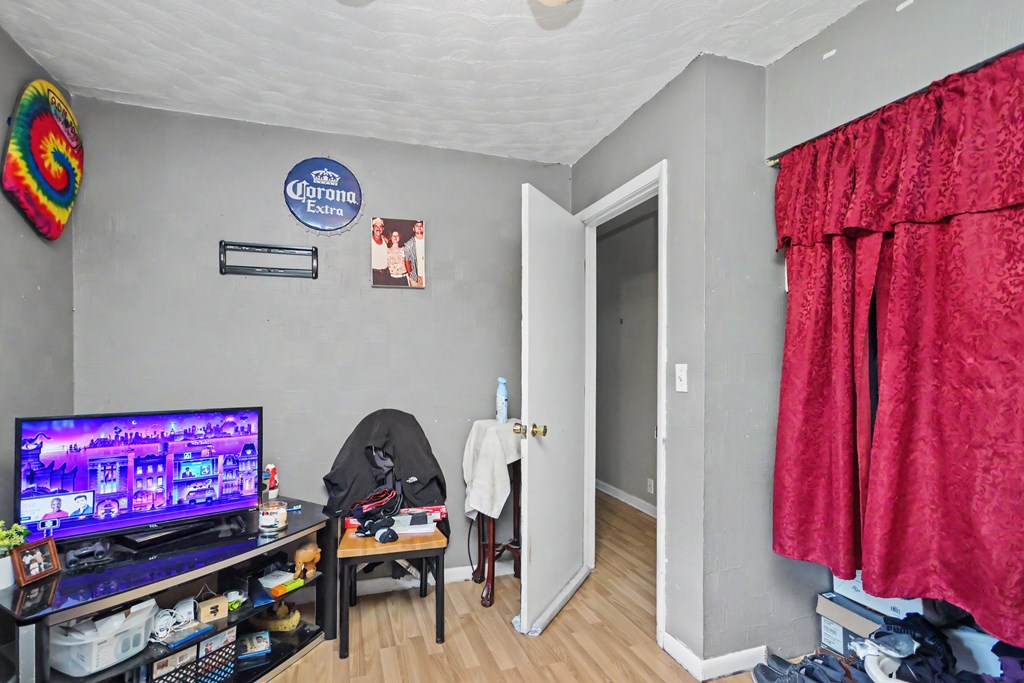 598 Rosedale Ave, Mansfield, Ohio 44905, 3 Bedrooms Bedrooms, ,1 BathroomBathrooms,Residential,For Sale,Rosedale Ave,9073813