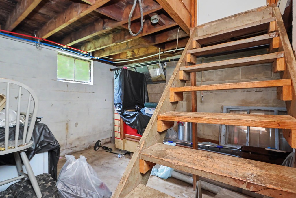 598 Rosedale Ave, Mansfield, Ohio 44905, 3 Bedrooms Bedrooms, ,1 BathroomBathrooms,Residential,For Sale,Rosedale Ave,9073813