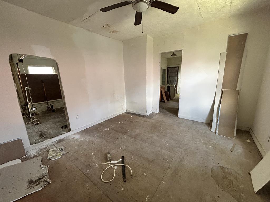 152 -156 Third Street, Mansfield, Ohio 44902, 4 Bedrooms Bedrooms, ,Residential Income,For Sale,-156 Third Street,9073822