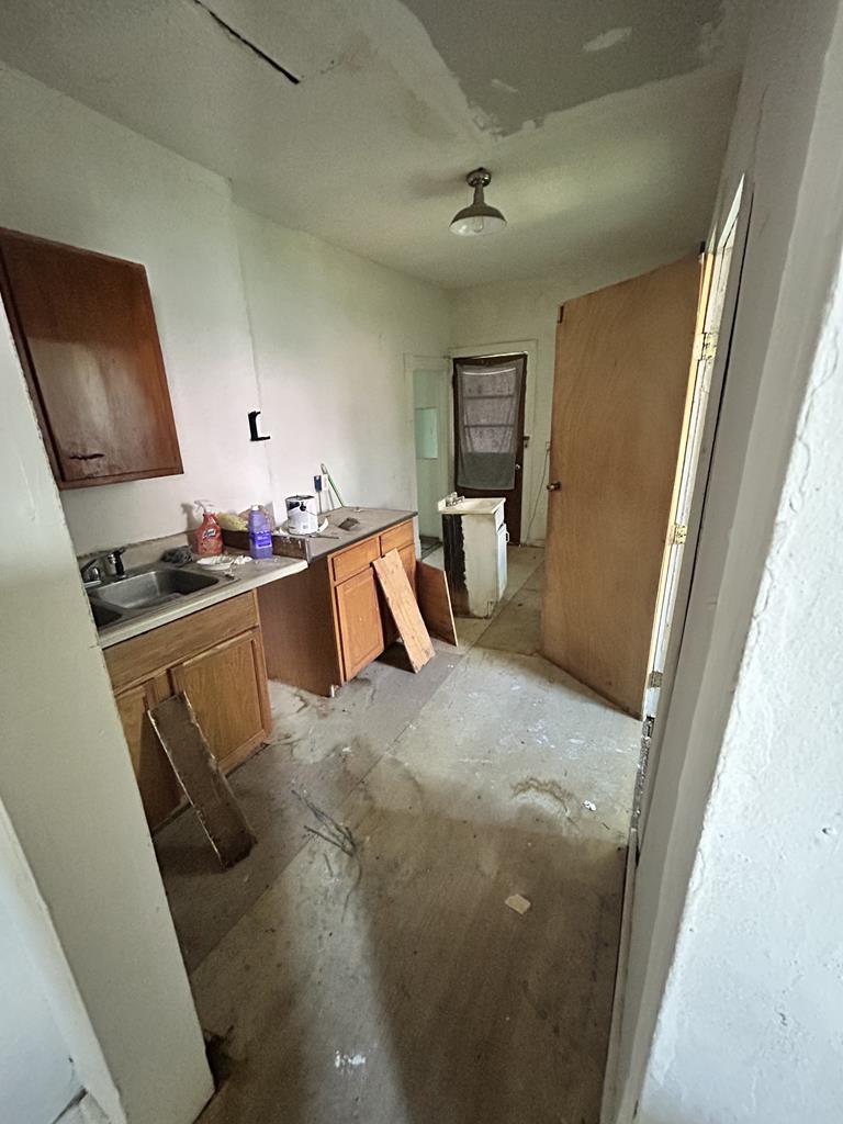 152 -156 Third Street, Mansfield, Ohio 44902, 4 Bedrooms Bedrooms, ,Residential Income,For Sale,-156 Third Street,9073822