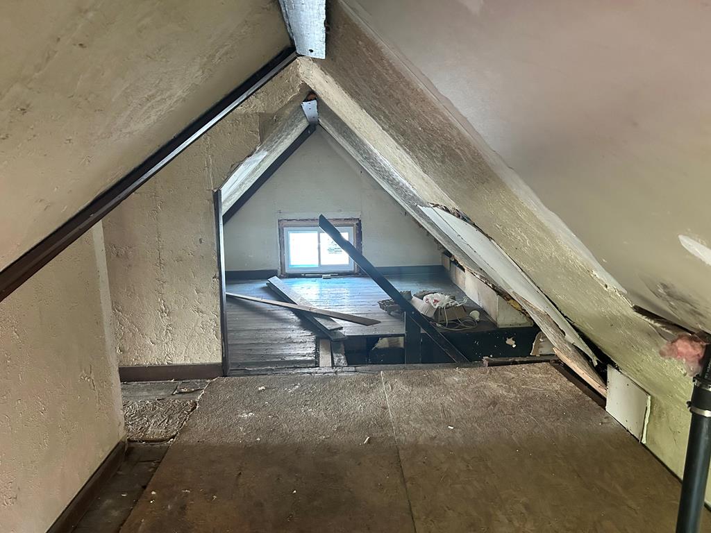 152 -156 Third Street, Mansfield, Ohio 44902, 4 Bedrooms Bedrooms, ,Residential Income,For Sale,-156 Third Street,9073822