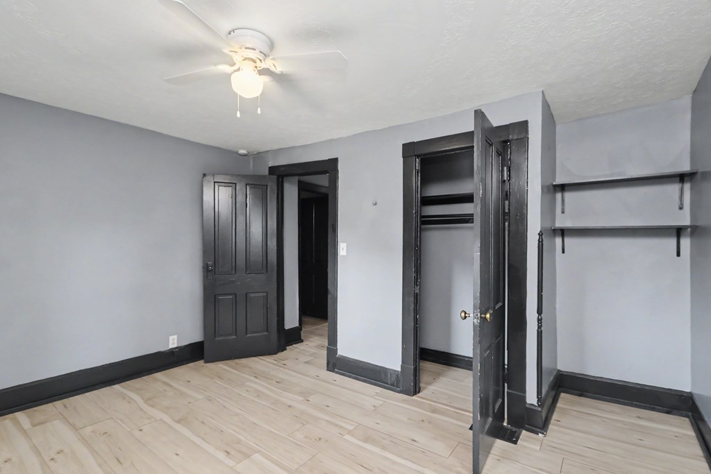121 -125 Ford Street, Mansfield, Ohio 44903, 2 Bedrooms Bedrooms, ,1 BathroomBathrooms,Residential,For Sale,-125 Ford Street,9073821