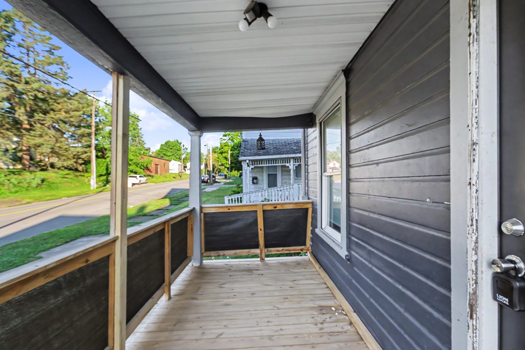 121 -125 Ford Street, Mansfield, Ohio 44903, 2 Bedrooms Bedrooms, ,1 BathroomBathrooms,Residential,For Sale,-125 Ford Street,9073821