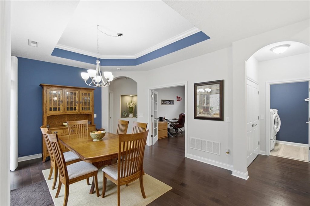 4859 Bell Classic Drive, Grove City, Ohio 43123, 2 Bedrooms Bedrooms, ,2 BathroomsBathrooms,Residential,For Sale,Bell Classic Drive,9073834 4859 Bell Classic Drive, Grove City, Ohio 43123, 2 Bedrooms Bedrooms, ,2 BathroomsBathrooms,Residential,For Sale,Bell Classic Drive,9073834