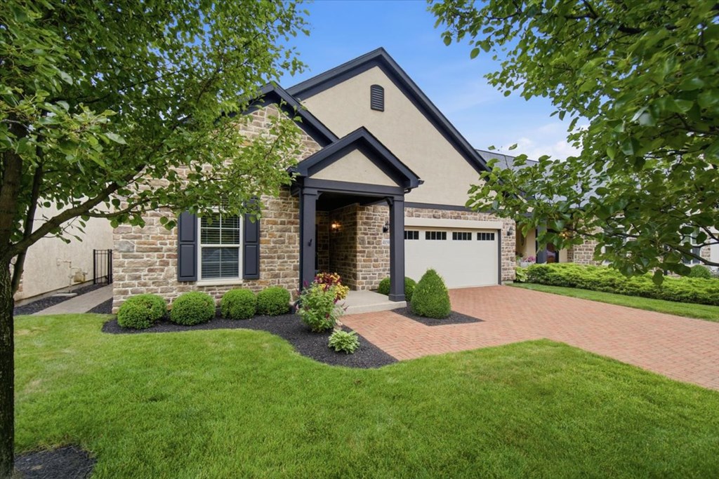 4859 Bell Classic Drive, Grove City, Ohio 43123, 2 Bedrooms Bedrooms, ,2 BathroomsBathrooms,Residential,For Sale,Bell Classic Drive,9073834 4859 Bell Classic Drive, Grove City, Ohio 43123, 2 Bedrooms Bedrooms, ,2 BathroomsBathrooms,Residential,For Sale,Bell Classic Drive,9073834