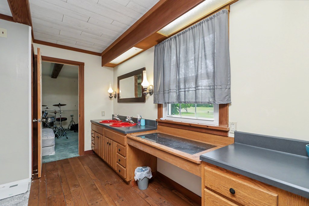 11 Countryside Drive North, Greenwich, Ohio 44837, 3 Bedrooms Bedrooms, ,2 BathroomsBathrooms,Residential,For Sale,Countryside Drive North,9073835