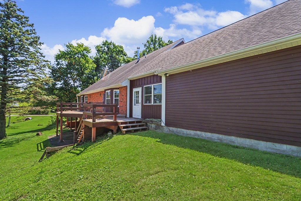 11 Countryside Drive North, Greenwich, Ohio 44837, 3 Bedrooms Bedrooms, ,2 BathroomsBathrooms,Residential,For Sale,Countryside Drive North,9073835