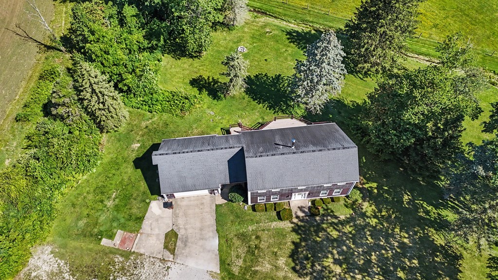 11 Countryside Drive North, Greenwich, Ohio 44837, 3 Bedrooms Bedrooms, ,2 BathroomsBathrooms,Residential,For Sale,Countryside Drive North,9073835