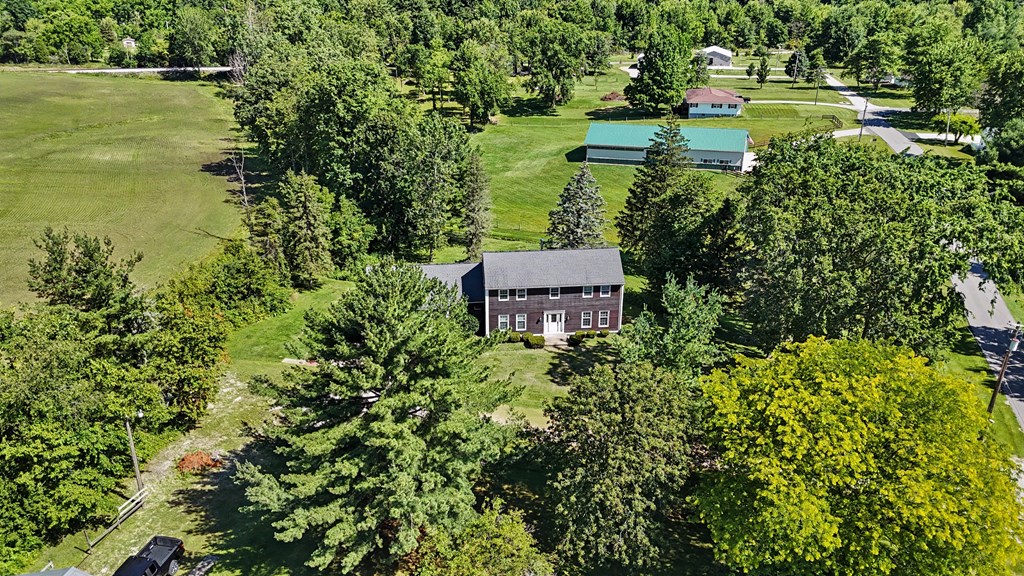 11 Countryside Drive North, Greenwich, Ohio 44837, 3 Bedrooms Bedrooms, ,2 BathroomsBathrooms,Residential,For Sale,Countryside Drive North,9073835