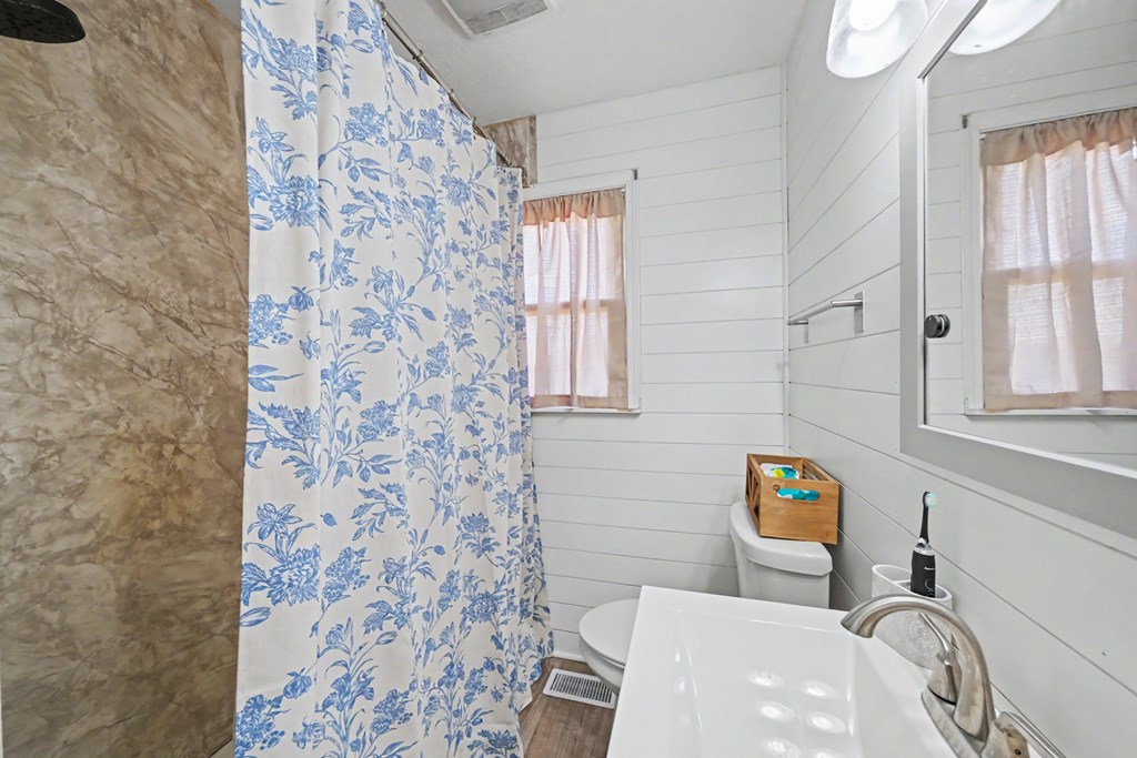 2758 Section Line Road 30 South, Willard, Ohio 44890, 3 Bedrooms Bedrooms, ,1 BathroomBathrooms,Residential,For Sale,Section Line Road 30 South,9073836