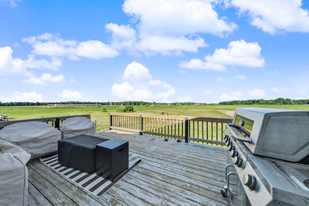 2758 Section Line Road 30 South, Willard, Ohio 44890, 3 Bedrooms Bedrooms, ,1 BathroomBathrooms,Residential,For Sale,Section Line Road 30 South,9073836