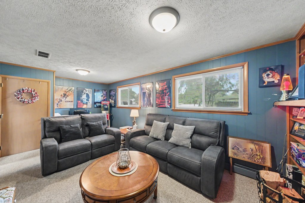 825 Victoria Drive, Bucyrus, Ohio 44820, 4 Bedrooms Bedrooms, ,2 BathroomsBathrooms,Residential,For Sale,Victoria Drive,9073842 825 Victoria Drive, Bucyrus, Ohio 44820, 4 Bedrooms Bedrooms, ,2 BathroomsBathrooms,Residential,For Sale,Victoria Drive,9073842