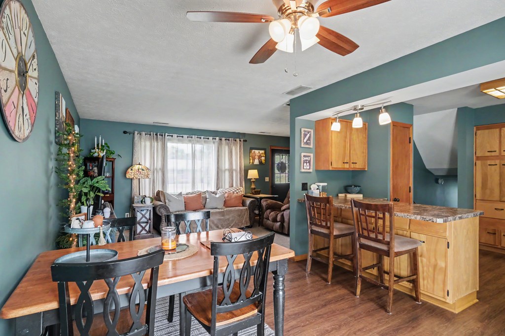 825 Victoria Drive, Bucyrus, Ohio 44820, 4 Bedrooms Bedrooms, ,2 BathroomsBathrooms,Residential,For Sale,Victoria Drive,9073842 825 Victoria Drive, Bucyrus, Ohio 44820, 4 Bedrooms Bedrooms, ,2 BathroomsBathrooms,Residential,For Sale,Victoria Drive,9073842