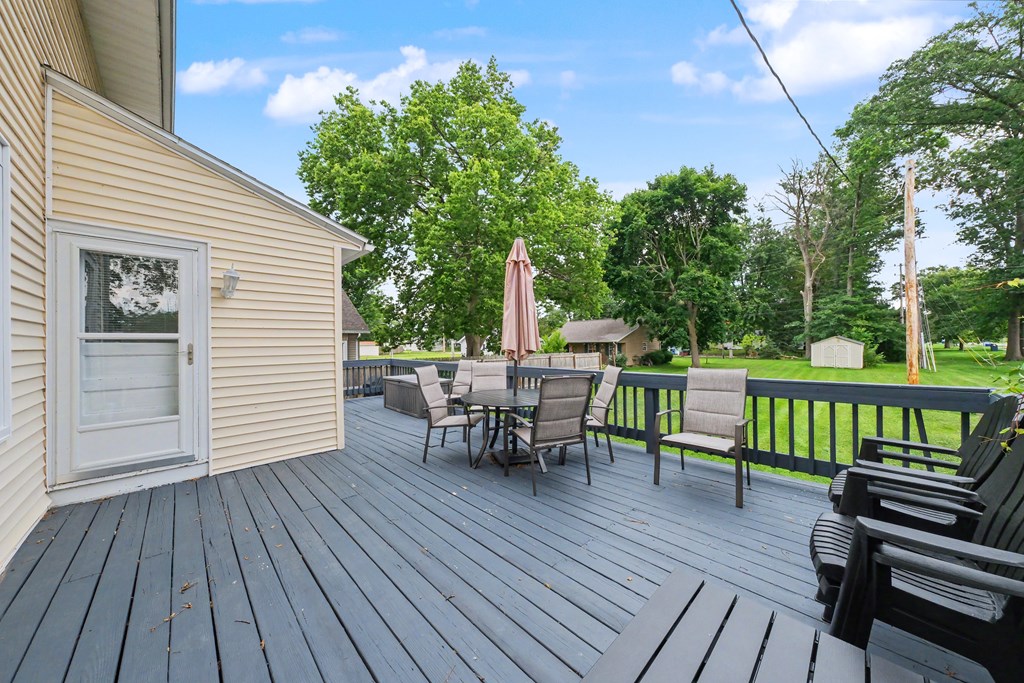 529 Fulton Street, Port Clinton, Ohio 43452, 4 Bedrooms Bedrooms, ,1 BathroomBathrooms,Residential,For Sale,Fulton Street,9073848