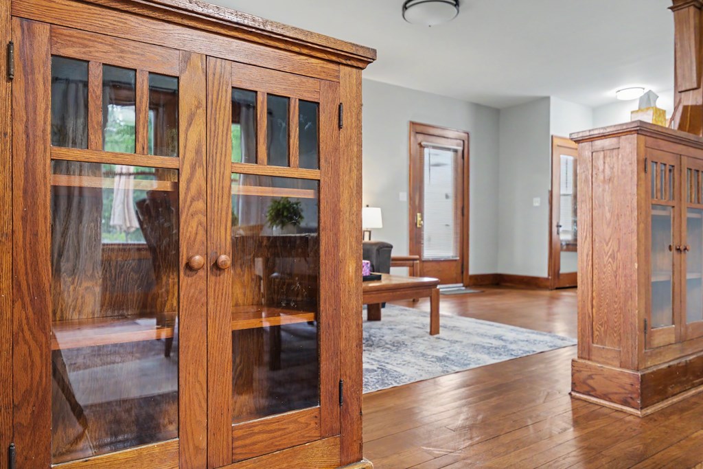 529 Fulton Street, Port Clinton, Ohio 43452, 4 Bedrooms Bedrooms, ,1 BathroomBathrooms,Residential,For Sale,Fulton Street,9073848
