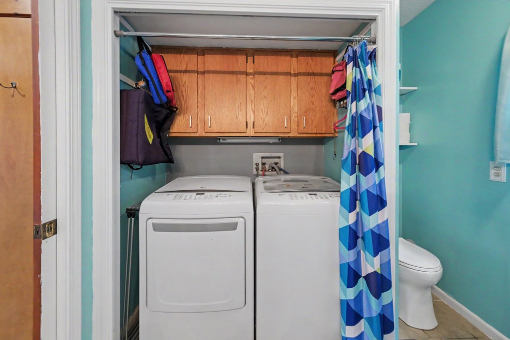 43 West Elm Street, Norwalk, Ohio 44857, 3 Bedrooms Bedrooms, ,2 BathroomsBathrooms,Residential,For Sale,West Elm Street,9073852