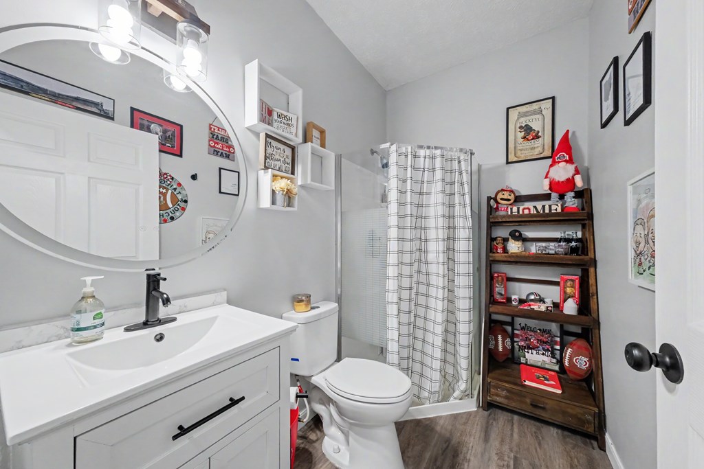 5549 State Route 19, Bucyrus, Ohio 44820, 5 Bedrooms Bedrooms, ,3 BathroomsBathrooms,Residential,For Sale,State Route 19,9073862