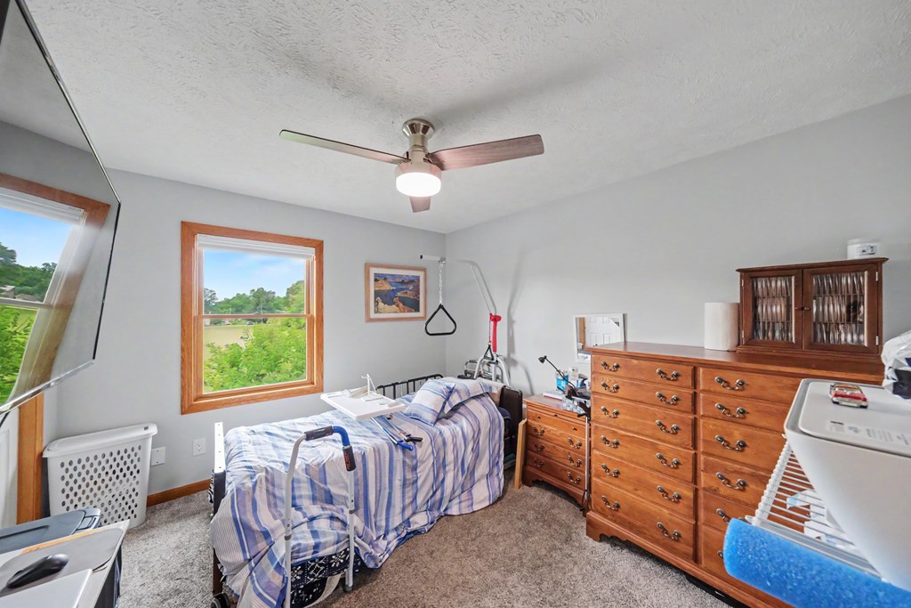 5549 State Route 19, Bucyrus, Ohio 44820, 5 Bedrooms Bedrooms, ,3 BathroomsBathrooms,Residential,For Sale,State Route 19,9073862