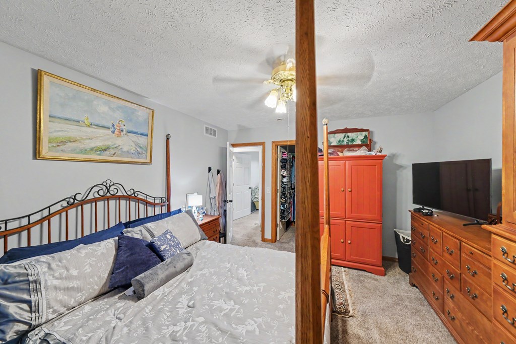 5549 State Route 19, Bucyrus, Ohio 44820, 5 Bedrooms Bedrooms, ,3 BathroomsBathrooms,Residential,For Sale,State Route 19,9073862